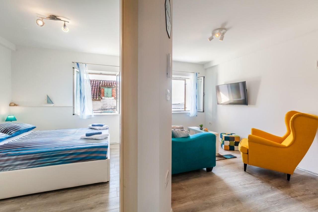 Apartments Mb Kaštela Zewnętrze zdjęcie