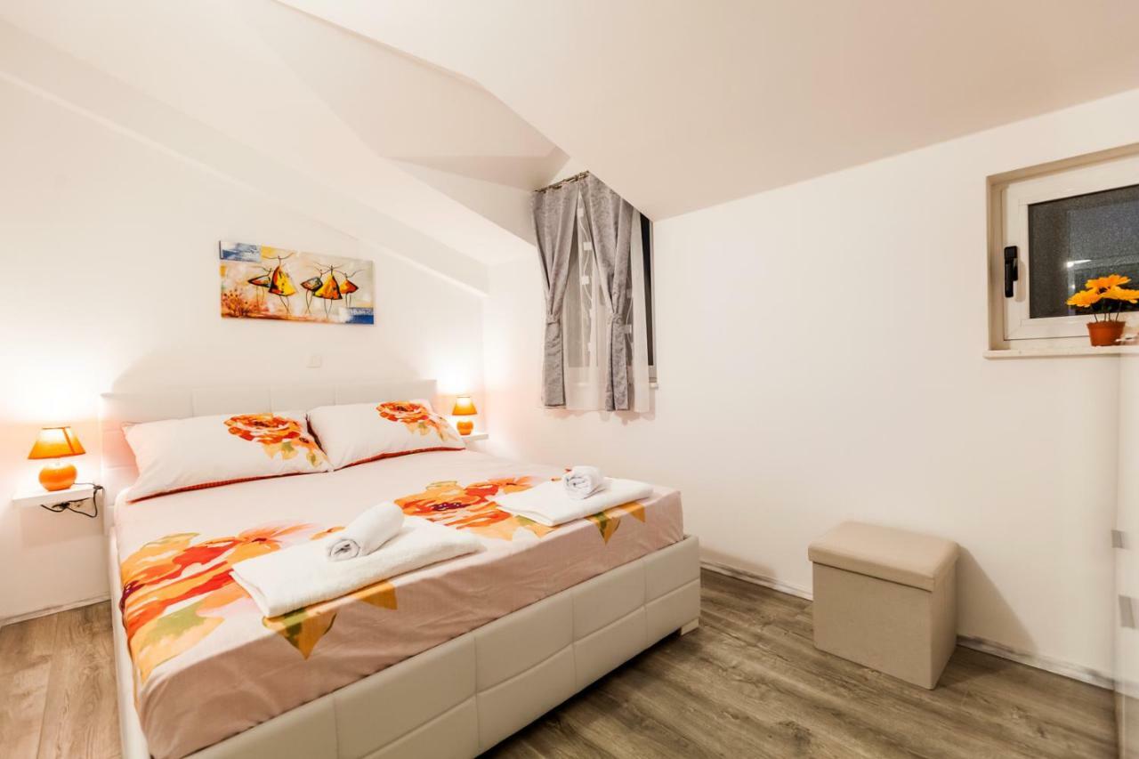 Apartments Mb Kaštela Zewnętrze zdjęcie