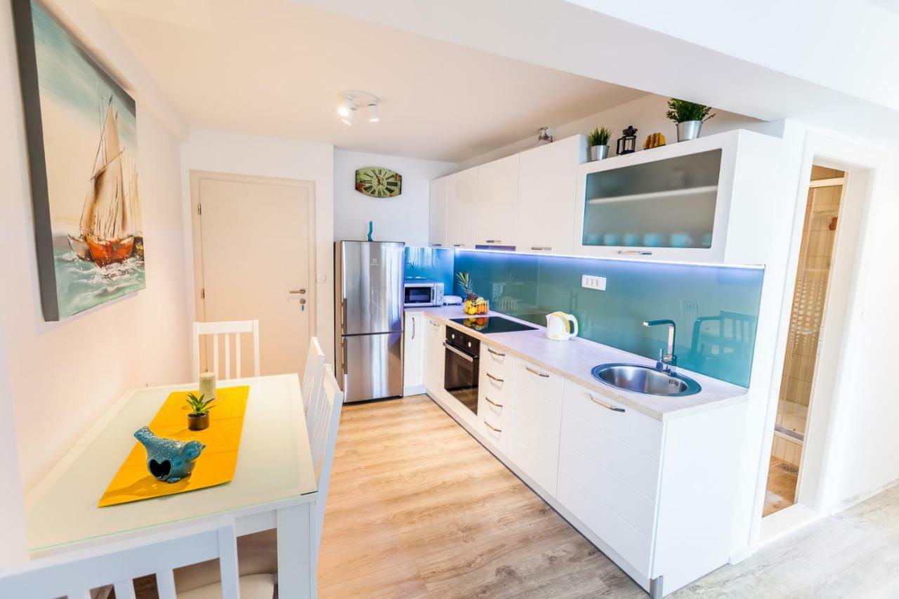 Apartments Mb Kaštela Zewnętrze zdjęcie